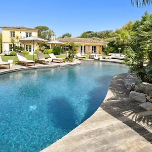 Grande St-tropez Avec Piscine Chauffee Gassin
